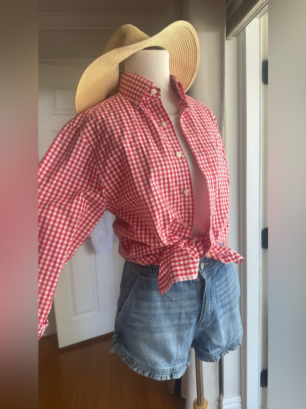 Women's Red Gingham Button-Down Shirt by Vineyard Vines size small - Picture 2 of 5